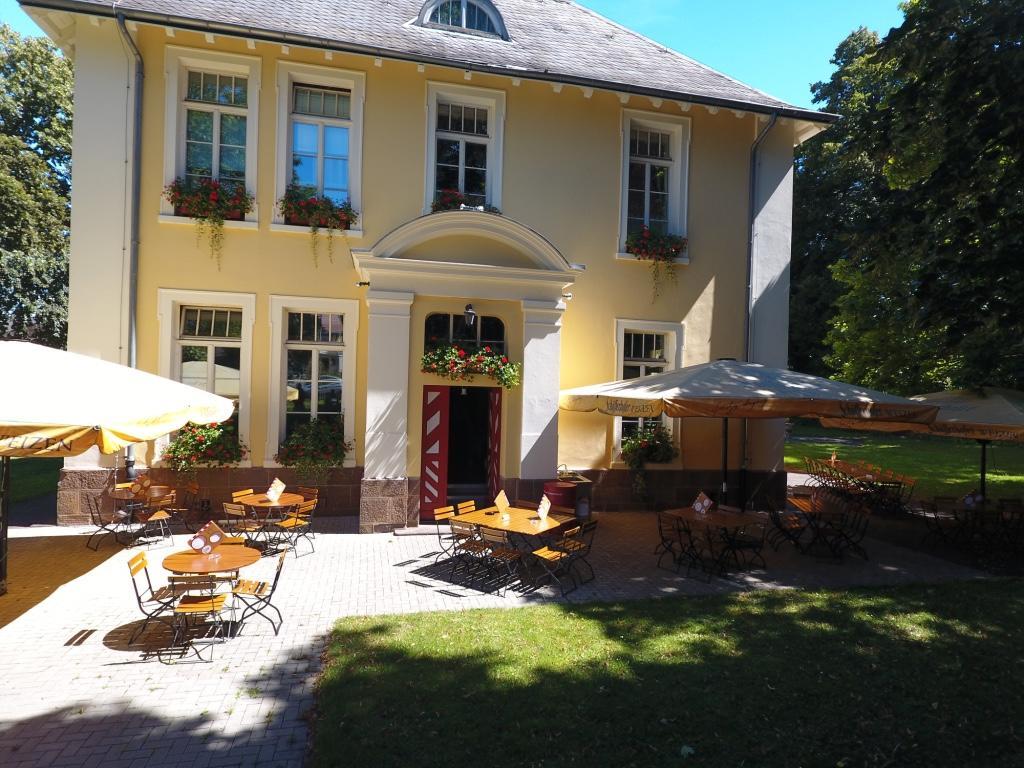 Hotel Villa Wirtshaus Koepenick Hofgeismar Exterior photo